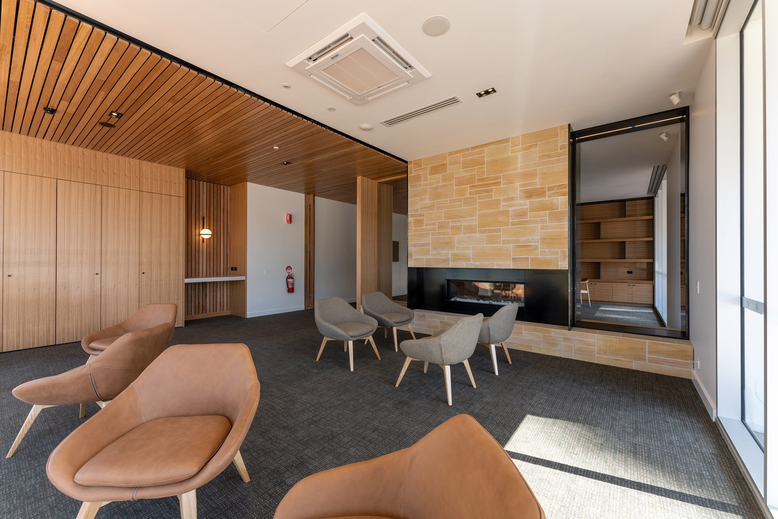 Proplank Blackbutt Concave Timber Battens